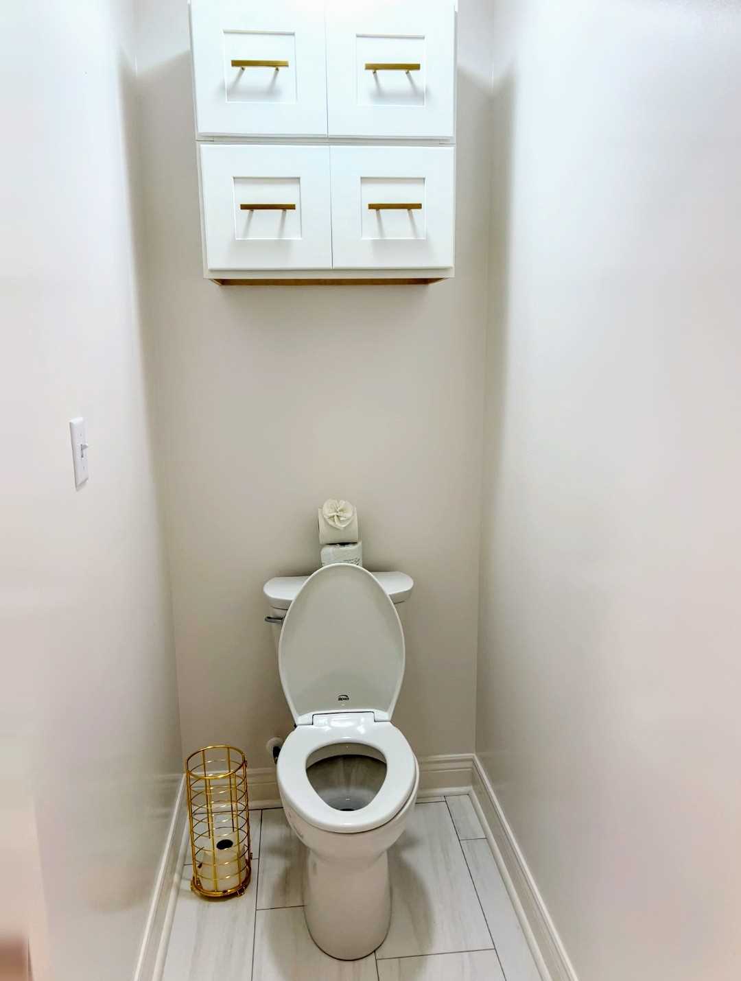 Seperate toliet room