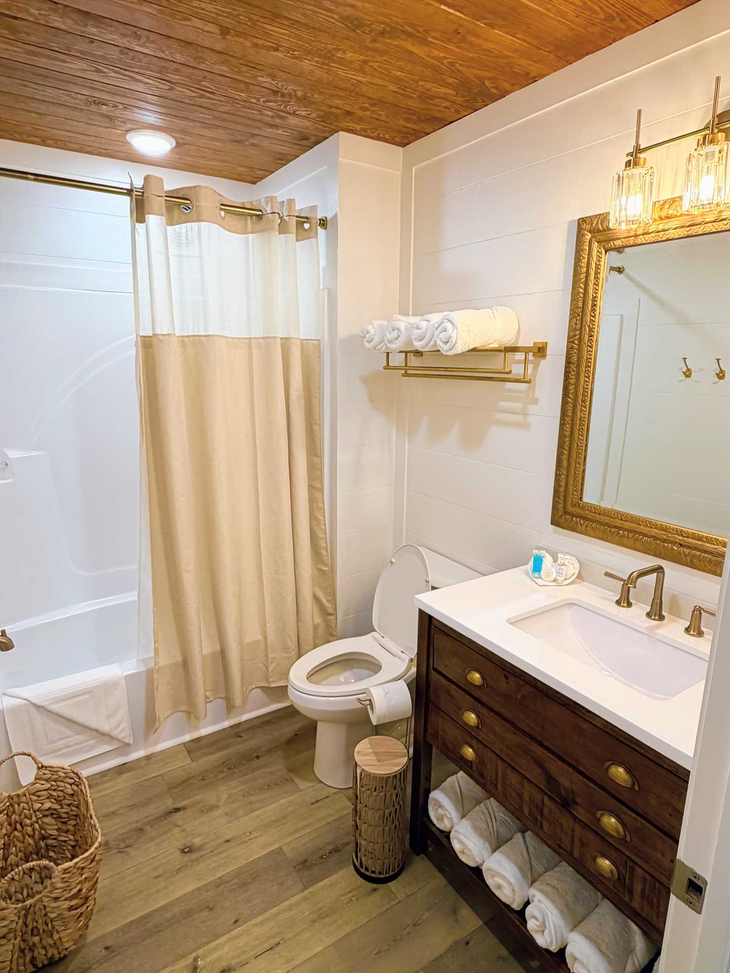 Hall Bathroom